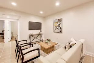 6170 N Winchester Ave, Chicago, IL 60660 - Photo 5