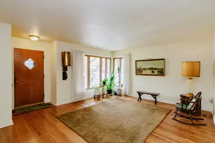 8108 N Prospect St, Niles, IL 60714 - Photo 3