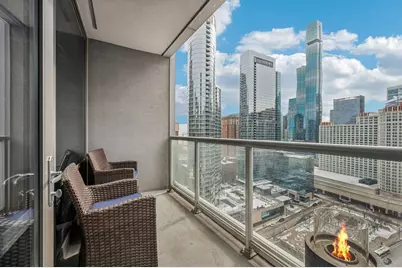 240 E Illinois Street #1509, Chicago, IL 60611 - Photo 17