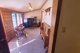 104 N E Ave, Amboy, IL 61310 - Photo 15