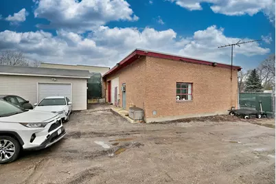 26W321 Saint Charles Road, Carol Stream, IL 60188 - Photo 7