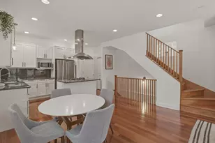 901 N Honore St, Chicago, IL 60622 - Photo 3