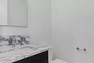 3614 N Marshfield Ave, Chicago, IL 60613 - Photo 23