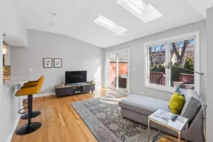 6831 N Kilpatrick Ave, Lincolnwood, IL 60712 - Photo 7