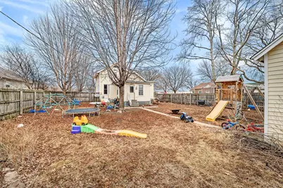 565 E Norris Drive, Ottawa, IL 61350 - Photo 25