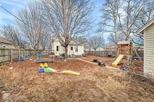 565 E Norris Dr, Ottawa, IL 61350 - Photo 25