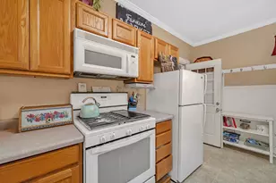 565 E Norris Dr, Ottawa, IL 61350 - Photo 13