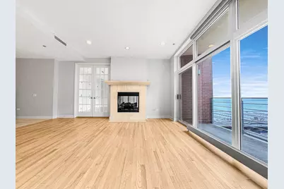 415 E North Water Street #2204, Chicago, IL 60611 - Photo 3