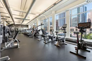 415 E North Water St, Chicago, IL 60611 - Photo 37