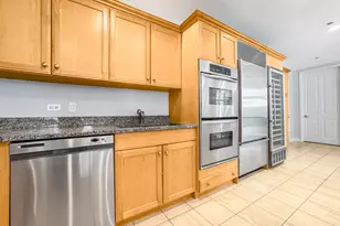 415 E North Water St, Chicago, IL 60611 - Photo 11