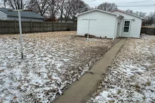 511 E 8th St, Rock Falls, IL 61071 - Photo 5