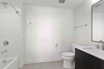 1801 W Grand Avenue #405, Chicago, IL 60622 - Photo 5