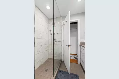 2021 W Willow Street #102, Chicago, IL 60647 - Photo 9