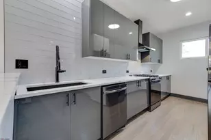 [Address not provided], Chicago, IL 60617 - Photo 5