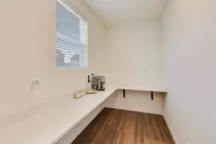 3744 Peregrine Way, Elgin, IL 60124 - Photo 7