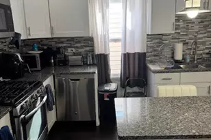 9043 S Ellis Ave, Chicago, IL 60619 - Photo 7