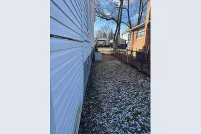 9043 S Ellis Avenue, Chicago, IL 60619 - Photo 33