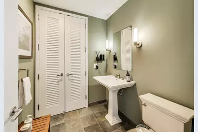 401 N Wabash Avenue #55C, Chicago, IL 60611 - Photo 9