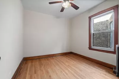 5941 N Fairfield Avenue #2, Chicago, IL 60659 - Photo 9