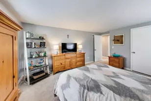 2822 N Brighton Pl, Arlington Heights, IL 60004 - Photo 23