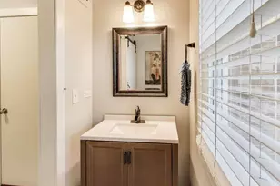 2822 N Brighton Pl, Arlington Heights, IL 60004 - Photo 15