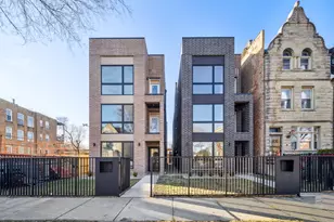 4208 S Calumet Ave, Chicago, IL 60653 - Photo 1