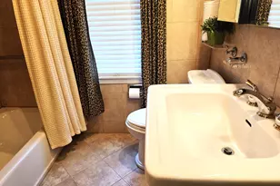 8609 S Indiana Ave, Chicago, IL 60619 - Photo 29