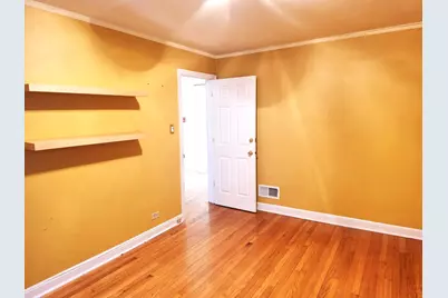 8609 S Indiana Avenue, Chicago, IL 60619 - Photo 13