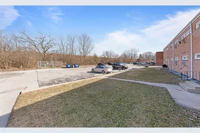 539 N Pleasant Drive #2D, Glenwood, IL 60425 - Photo 11