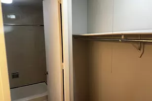 6700 S South Shore Dr, Chicago, IL 60649 - Photo 17