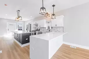 7505 S Wolcott Ave, Chicago, IL 60620 - Photo 9