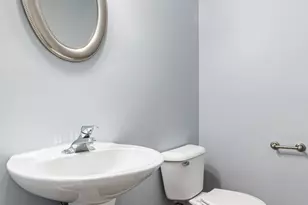 732 Woodewind Dr, Naperville, IL 60563 - Photo 9