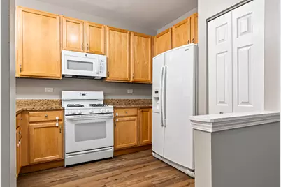 732 Woodewind Drive, Naperville, IL 60563 - Photo 9