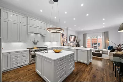 1714 W Wolfram Street, Chicago, IL 60657 - Photo 7