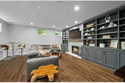 1714 W Wolfram Street, Chicago, IL 60657 - Photo 43