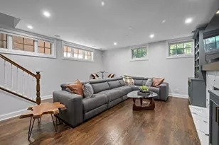 1714 W Wolfram St, Chicago, IL 60657 - Photo 41