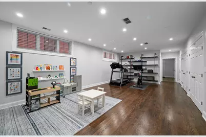 1714 W Wolfram Street, Chicago, IL 60657 - Photo 45