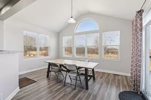 2741 Haydn St, Woodstock, IL 60098 - Photo 5