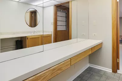 9031 Fairview Avenue, Brookfield, IL 60513 - Photo 23