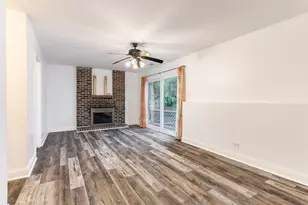 214 Far Hills Dr, Bolingbrook, IL 60440 - Photo 17