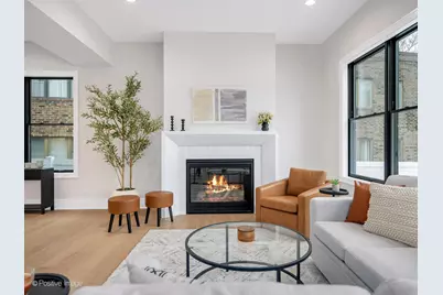 104 N Evergreen Avenue, Elmhurst, IL 60126 - Photo 5