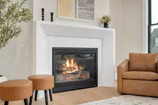 104 N Evergreen Ave, Elmhurst, IL 60126 - Photo 7