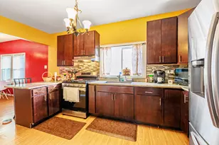 213 153rd Pl, Calumet City, IL 60409 - Photo 7