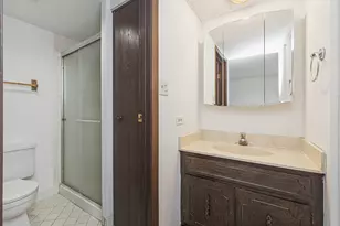 13651 Lamon Ave, Crestwood, IL 60418 - Photo 11