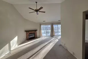 603 Stone Cir Ct, Schaumburg, IL 60194 - Photo 3