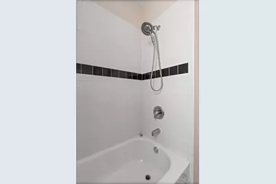 2231 N Bissell Street #1E, Chicago, IL 60614 - Photo 13