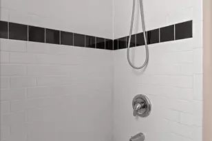 2231 N Bissell St, Chicago, IL 60614 - Photo 13