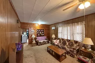 1421 W Maple St, Herrin, IL 62948 - Photo 3