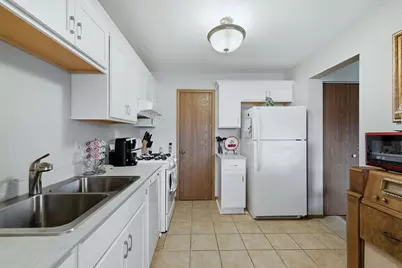 1215 Williamsport Drive #2, Westmont, IL 60559 - Photo 7