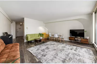 300 N State Street #4407, Chicago, IL 60654 - Photo 3